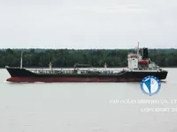 Olie-/chemikaliëntanker te koop