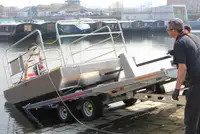Containerschip te koop