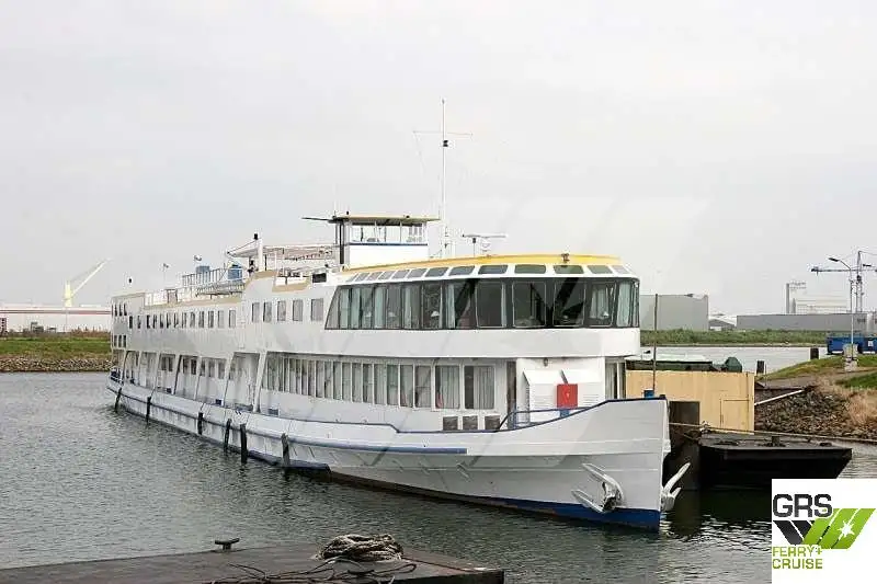 Passagiersschip te koop