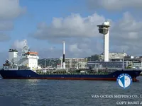 Olie-/chemikaliëntanker te koop
