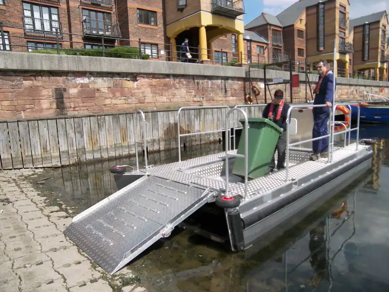 Containerschip te koop