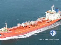 Olie-/chemikaliëntanker te koop