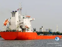 Olie-/chemikaliëntanker te koop