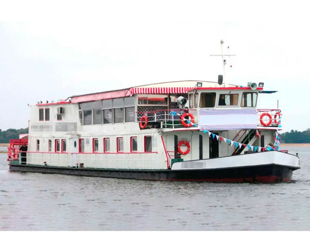 Containerschip te koop