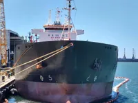 Olie-/chemikaliëntanker te koop