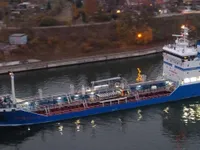 Olie-/chemikaliëntanker te koop