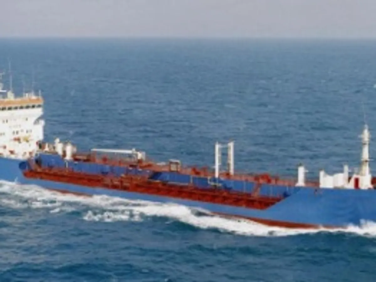 Olie-/chemikaliëntanker te koop