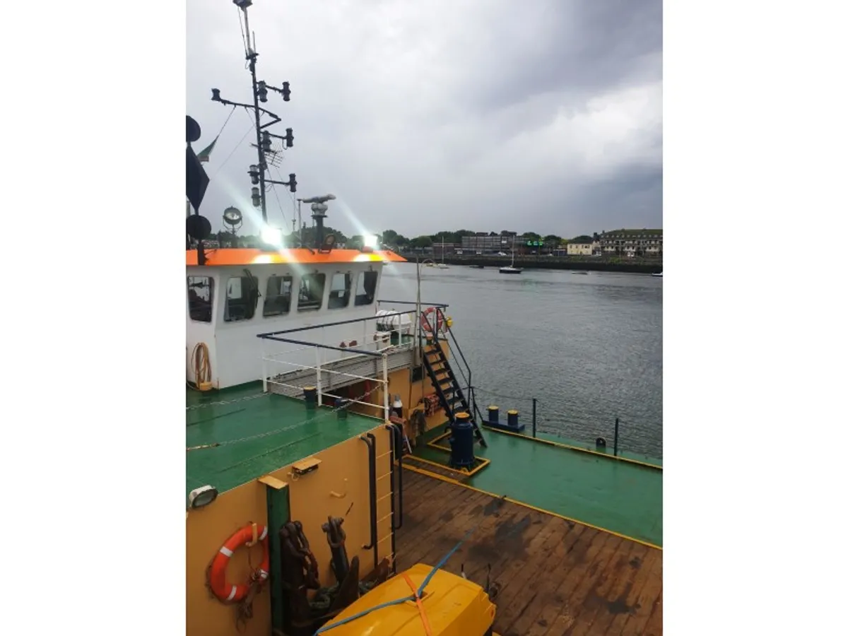 Baggeraarschip te koop