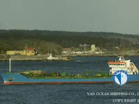 Olie-/chemikaliëntanker te koop