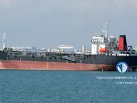 Olie-/chemikaliëntanker te koop
