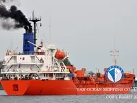 Olie-/chemikaliëntanker te koop
