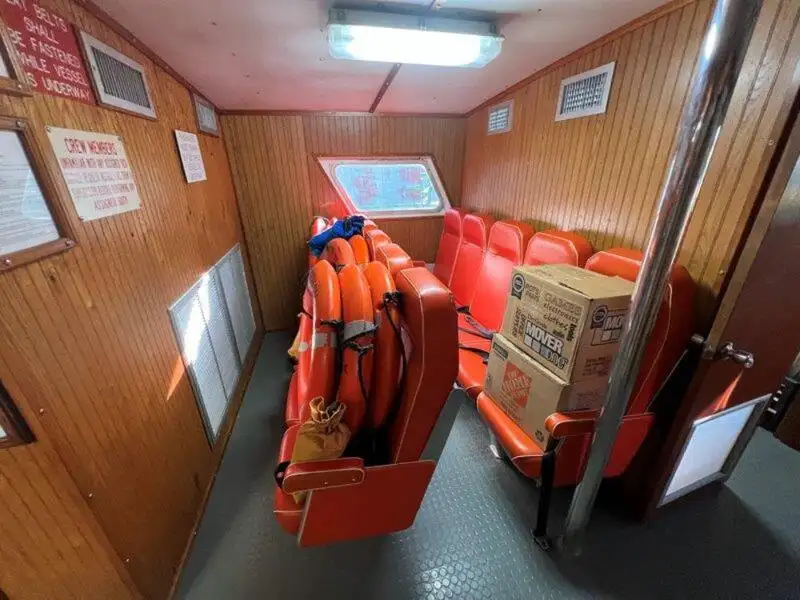 Bemanningboot te koop