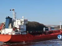 Olie-/chemikaliëntanker te koop