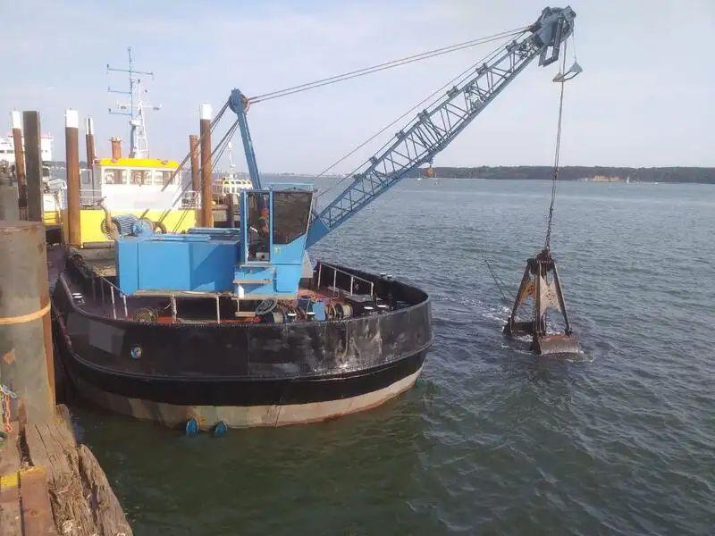 Baggeraarschip te koop