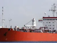 Olie-/chemikaliëntanker te koop