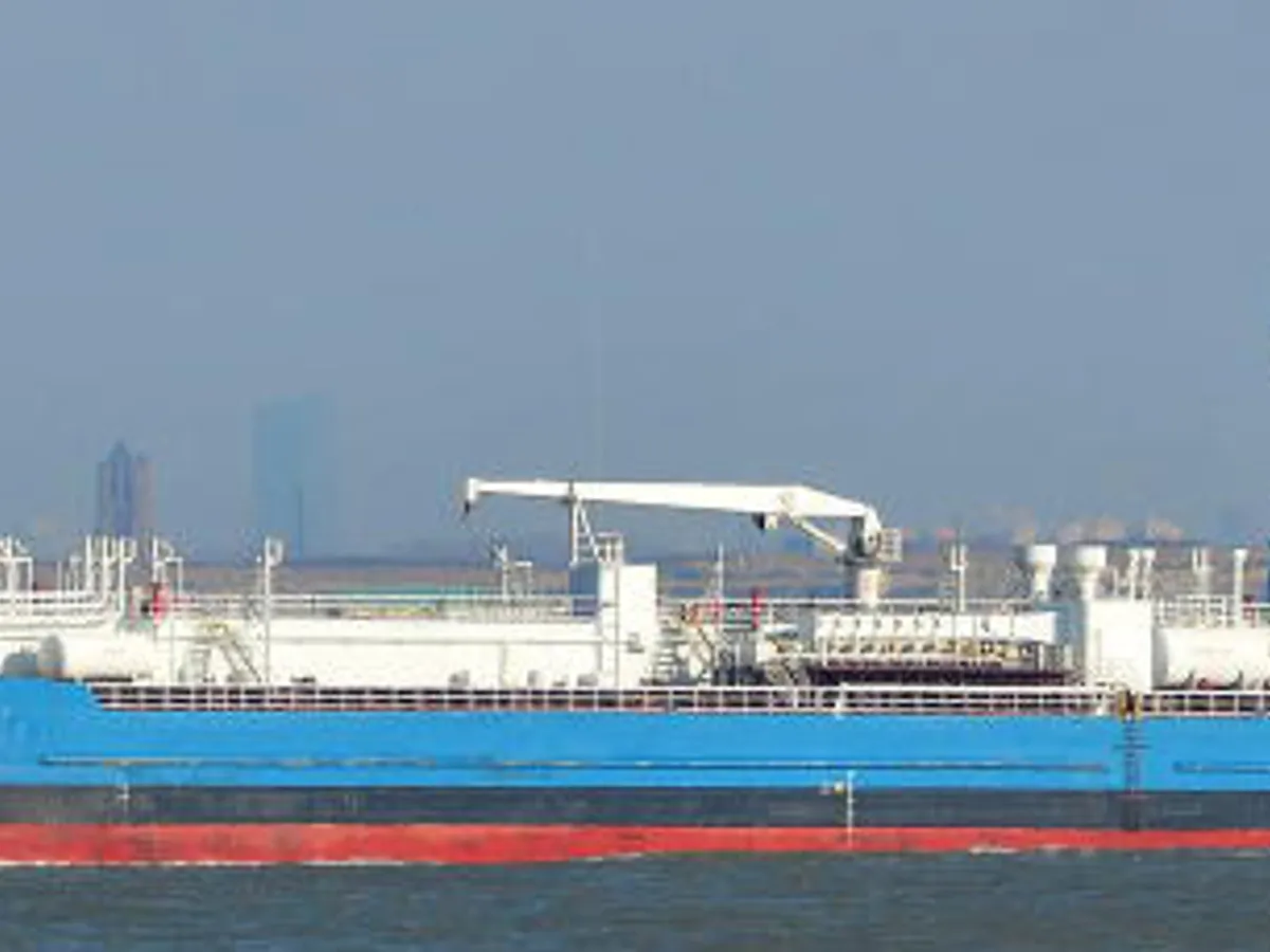 Olie-/chemikaliëntanker te koop