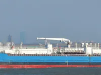 Olie-/chemikaliëntanker te koop