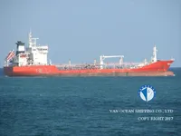 Olie-/chemikaliëntanker te koop