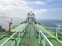 Olie-/chemikaliëntanker te koop