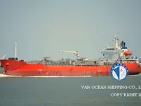 Olie-/chemikaliëntanker te koop