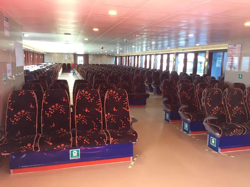 Passagiersschip te koop