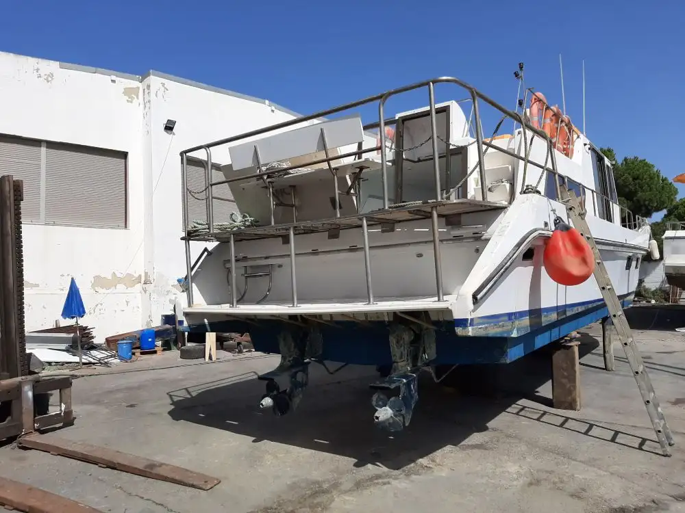 Bemanningboot te koop