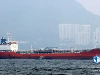Olie-/chemikaliëntanker te koop