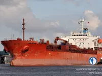 Olie-/chemikaliëntanker te koop