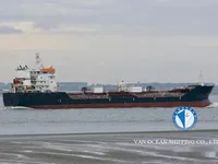 Olie-/chemikaliëntanker te koop