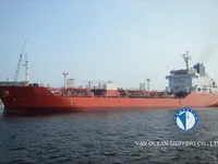 Olie-/chemikaliëntanker te koop