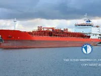 Olie-/chemikaliëntanker te koop