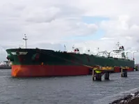 Olie-/chemikaliëntanker te koop