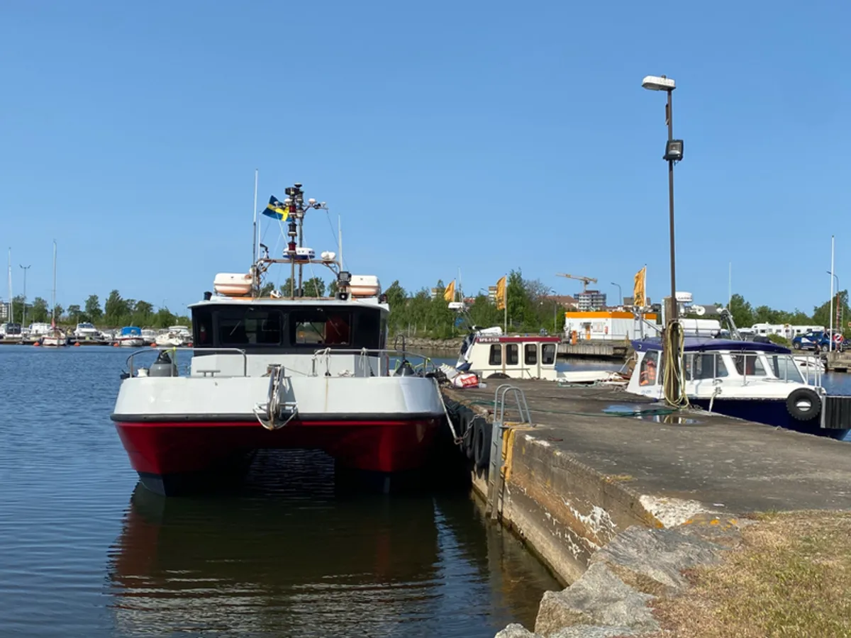 Onderzoeksvaartuig te koop