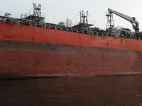 Olie-/chemikaliëntanker te koop