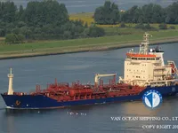 Olie-/chemikaliëntanker te koop