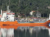 Olie-/chemikaliëntanker te koop