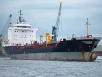 Olie-/chemikaliëntanker te koop