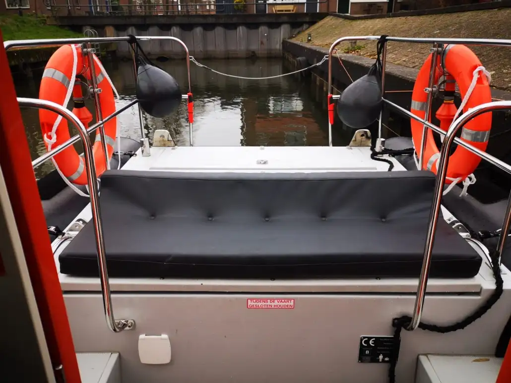 Containerschip te koop