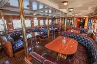 Restaurantschip te koop