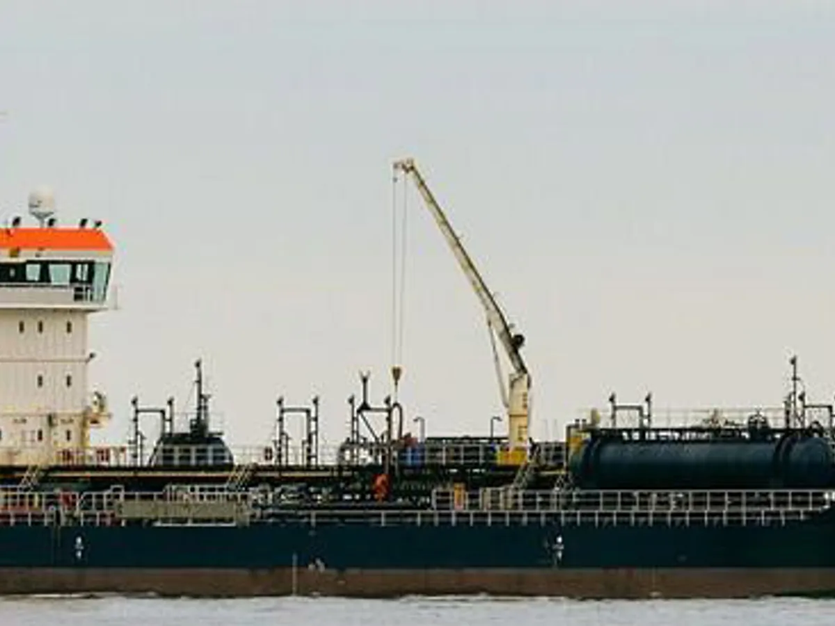 Olie-/chemikaliëntanker te koop
