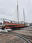 Drijvend hotel te koop