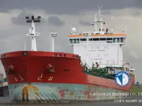 Olie-/chemikaliëntanker te koop
