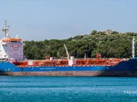 Olie-/chemikaliëntanker te koop