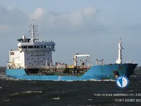 Olie-/chemikaliëntanker te koop