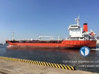 Olie-/chemikaliëntanker te koop