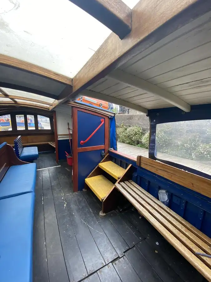 Veerboot te koop