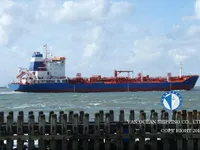 Olie-/chemikaliëntanker te koop
