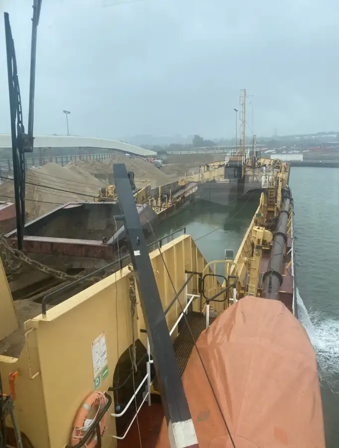 Baggeraarschip te koop