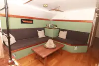 Drijvend hotel te koop
