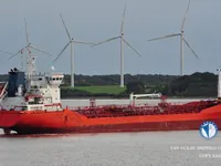 Olie-/chemikaliëntanker te koop